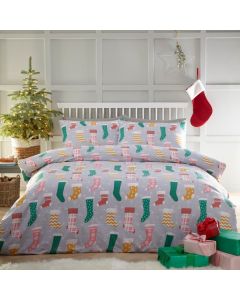 Christmas-Stockings-Duvet-Cover-Set-1.jpg