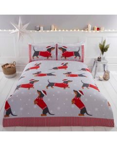 Dachshund Through The Snow Duvet Cover Set