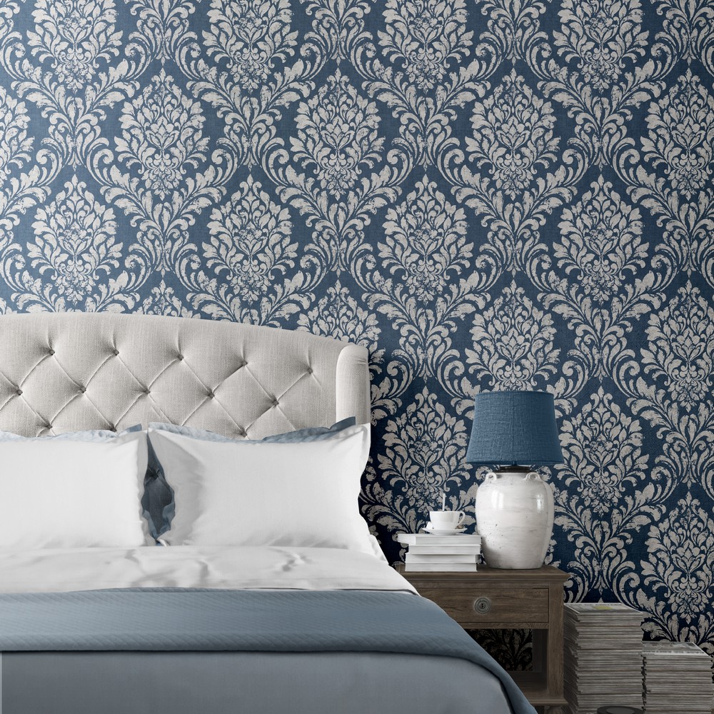 Straight match wallpaper - Eleanor Damask wallpaper