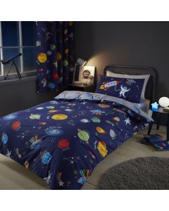 Lost-in-space-duvet-cover-set1.jpg