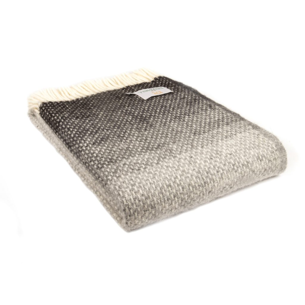 tweedmill textiles ombre pebble throw